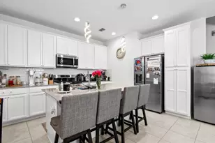 6262 Goldcoast Ave, Apollo Beach, FL 33572 - Photo 9