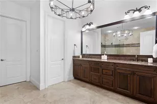 131 Miramar Blvd NE, Saint Petersburg, FL 33704 - Photo 87