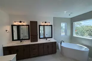 3601 E Tampa Cir, Tampa, FL 33629 - Photo 17