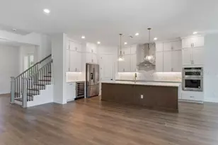 3601 E Tampa Cir, Tampa, FL 33629 - Photo 31