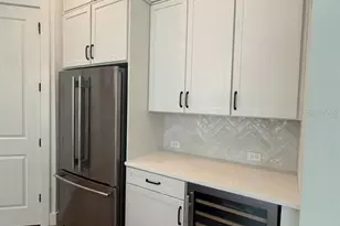 3601 E Tampa Cir, Tampa, FL 33629 - Photo 9
