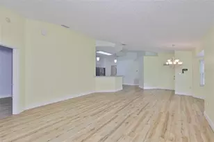 2411 Old Nantucket Ct, Sun City Center, FL 33573 - Photo 17