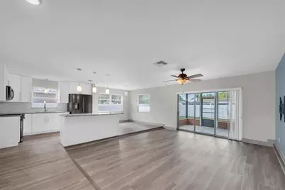 1040 Britton Street, Largo, FL 33770 - Photo 9