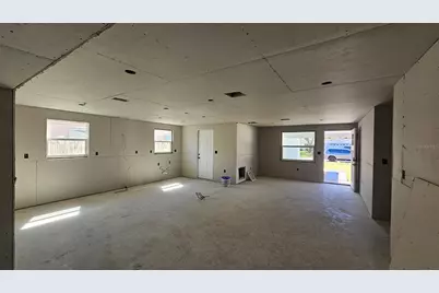 5519 Denver Street NE, Saint Petersburg, FL 33703 - Photo 11