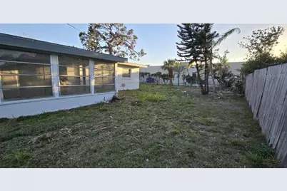 1634 Banyan Drive, Venice, FL 34293 - Photo 13