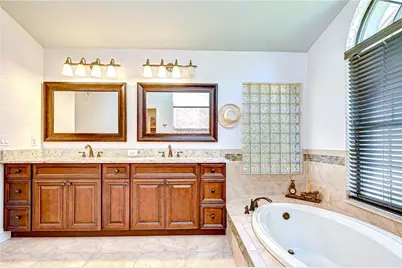 6623 Stonington Drive N, Tampa, FL 33647 - Photo 31