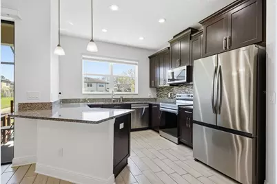 11539 Crowned Sparrow Lane, Tampa, FL 33626 - Photo 7