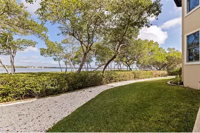 1285 Gasparilla Drive NE, Saint Petersburg, FL 33702 - Photo 51