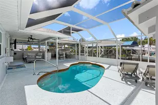 9211 Lake Dr, Englewood, FL 34224 - Photo 19