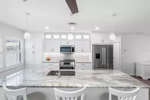 9211 Lake Dr, Englewood, FL 34224 - Photo 5