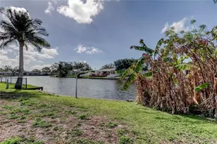 8586 Forsyth Dr, Seminole, FL 33772 - Photo 25
