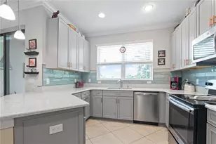 9204 Fox Sparrow Rd, Tampa, FL 33626 - Photo 15