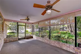 2608 Bellwood Dr, Brandon, FL 33511 - Photo 21