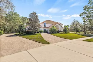 5198 Legend Hills Ln, Spring Hill, FL 34609 - Photo 5