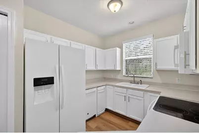 11047 Black Swan Court, Seffner, FL 33584 - Photo 11