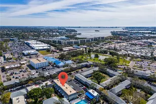 6927 Place De La Paix, Saint Petersburg, FL 33707 - Photo 39