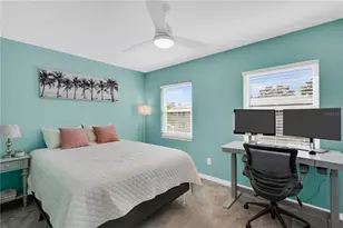 6927 Place De La Paix, Saint Petersburg, FL 33707 - Photo 5