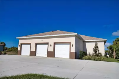 289 Boundary Blvd Unit 20 Boundary Blvd, Rotonda West, FL 33947 - Photo 9