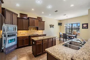 12408 Eagles Entry Dr, Odessa, FL 33556 - Photo 7