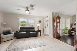 1339 Russell Dr N, Saint Petersburg, FL 33710 - Photo 31