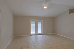 [Address not provided], Plant City, FL 33566 - Photo 3