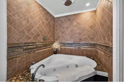 2005 Jackson Street N, Saint Petersburg, FL 33704 - Photo 33