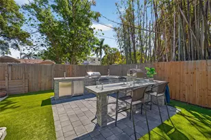 2005 Jackson St N, Saint Petersburg, FL 33704 - Photo 49