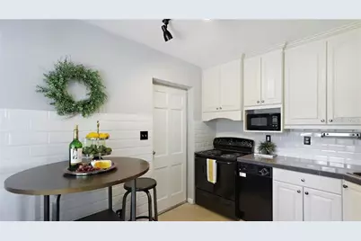 325 42nd Avenue N, Saint Petersburg, FL 33703 - Photo 7