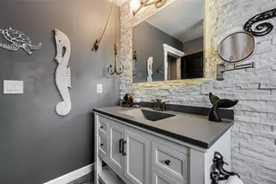 1613 Elizabeth Ln, Clearwater, FL 33755 - Photo 33