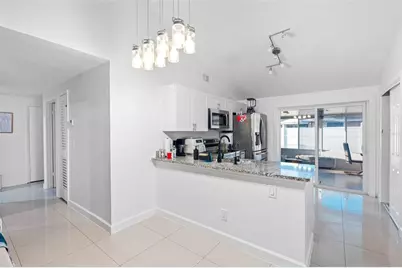 10113 Royal Acres Court, Tampa, FL 33615 - Photo 29