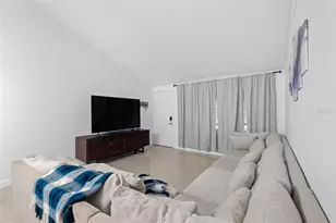 10113 Royal Acres Ct, Tampa, FL 33615 - Photo 51