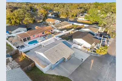 10113 Royal Acres Court, Tampa, FL 33615 - Photo 23