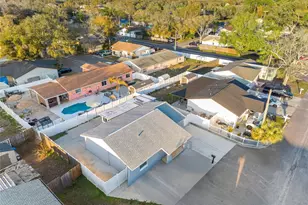 10113 Royal Acres Ct, Tampa, FL 33615 - Photo 23