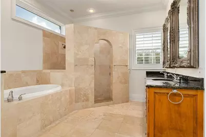 333 30th Avenue N, Saint Petersburg, FL 33704 - Photo 13