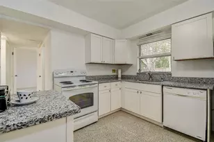 5236 32nd Terrace N, Saint Petersburg, FL 33710 - Photo 13