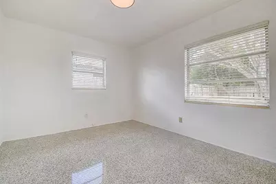 5236 32nd Terrace N, Saint Petersburg, FL 33710 - Photo 25