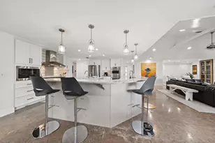 109 Driftwood Ln, Largo, FL 33770 - Photo 15