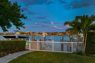 109 Driftwood Ln, Largo, FL 33770 - Photo 3