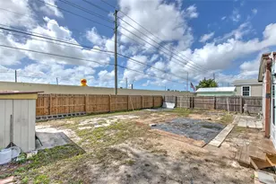 6028 136th Ave N, Clearwater, FL 33760 - Photo 7