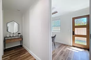 3021 Granville Ct N, Saint Petersburg, FL 33704 - Photo 45