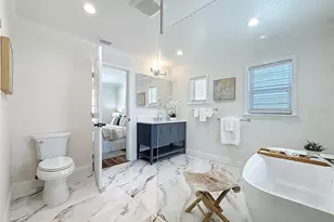 3021 Granville Ct N, Saint Petersburg, FL 33704 - Photo 35