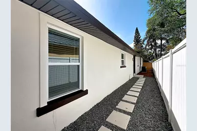 3021 Granville Court N, Saint Petersburg, FL 33704 - Photo 47