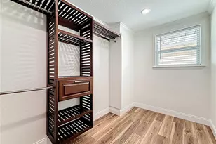 3021 Granville Ct N, Saint Petersburg, FL 33704 - Photo 43