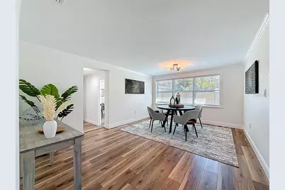 3021 Granville Court N, Saint Petersburg, FL 33704 - Photo 17