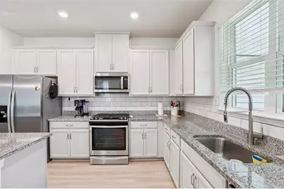 6113 Sea Air Drive, Apollo Beach, FL 33572 - Photo 9