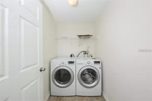 5655 Bentgrass Dr, Sarasota, FL 34235 - Photo 15