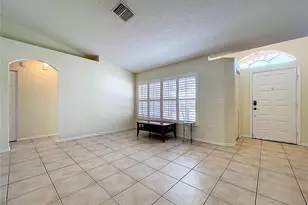 1211 Franford Dr, Brandon, FL 33511 - Photo 9
