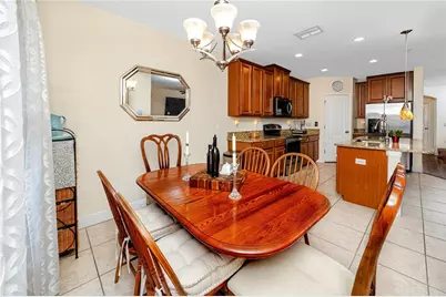 2753 Hampton Green Lane, Brandon, FL 33511 - Photo 23