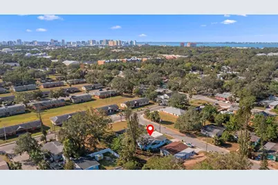 2418 N Links Avenue, Sarasota, FL 34234 - Photo 29