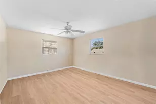 2418 N Links Ave, Sarasota, FL 34234 - Photo 19